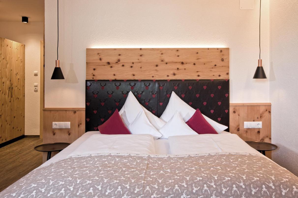 Hotel Truyenhof Ried im Oberinntal Eksteriør bilde